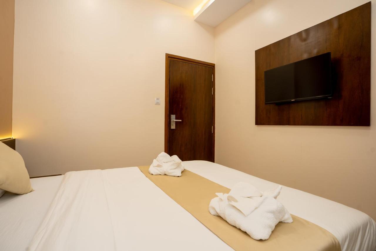 Hotel Empire - Near Mumbai International Airport المظهر الخارجي الصورة